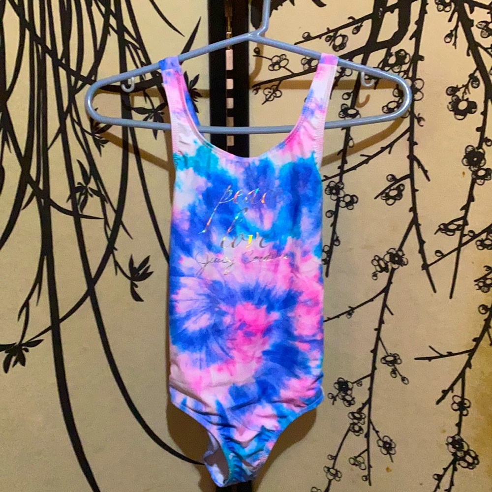 Juicy Couture Girls Ombre/Tie Dye One Piece Swimsuit